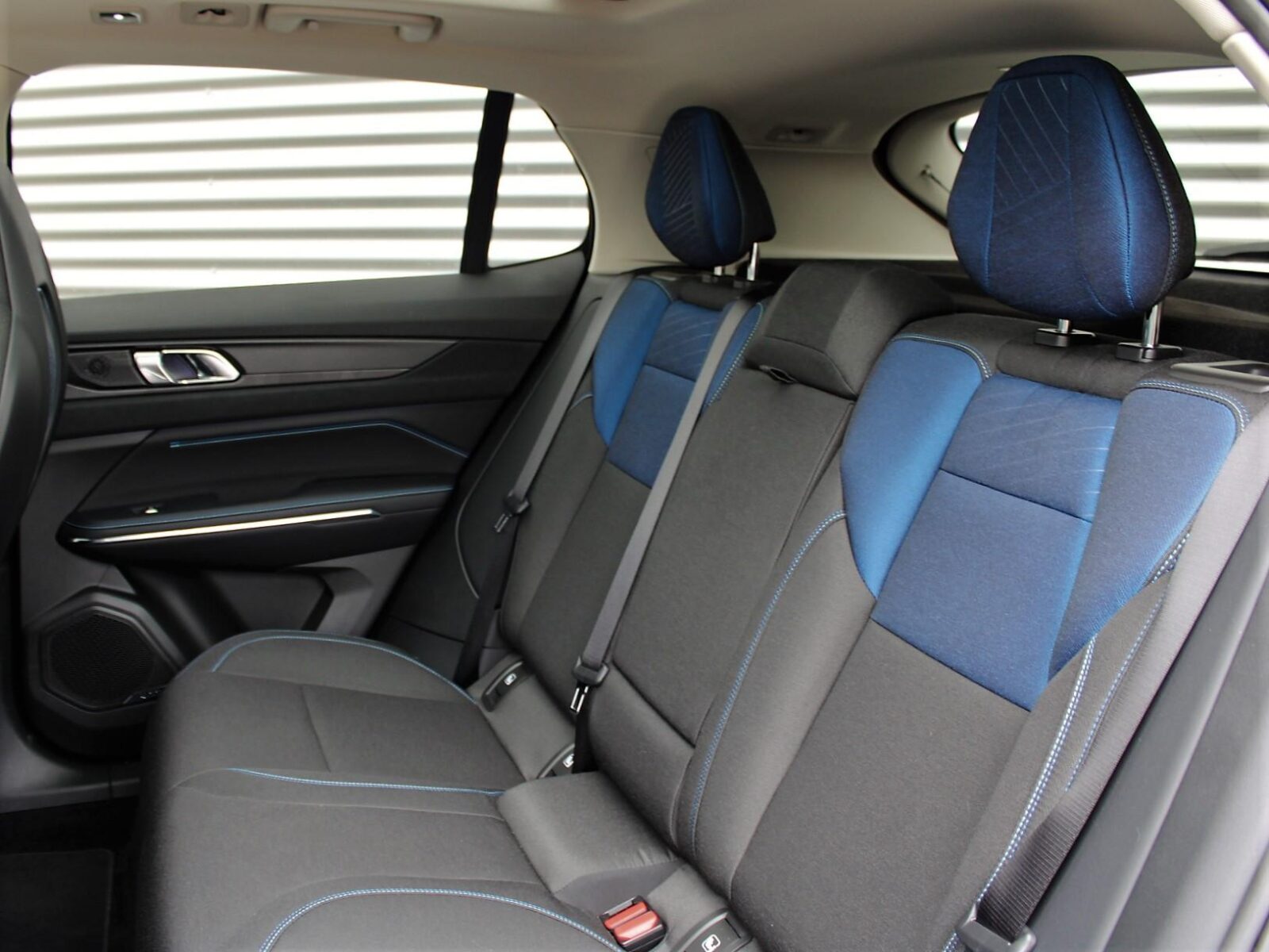 Lynk & Co 01 - Foto 13
