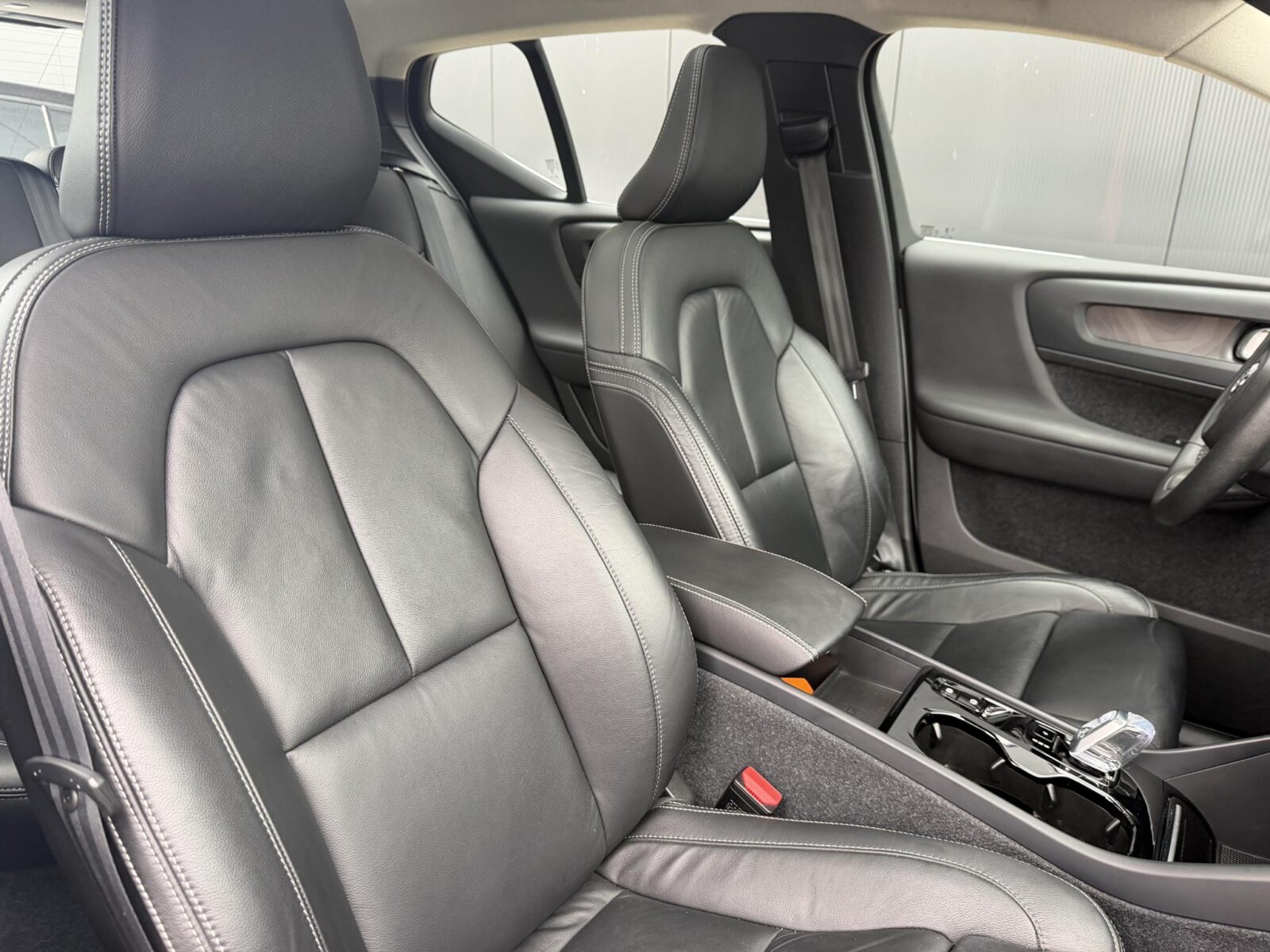Volvo XC40 - Foto 6