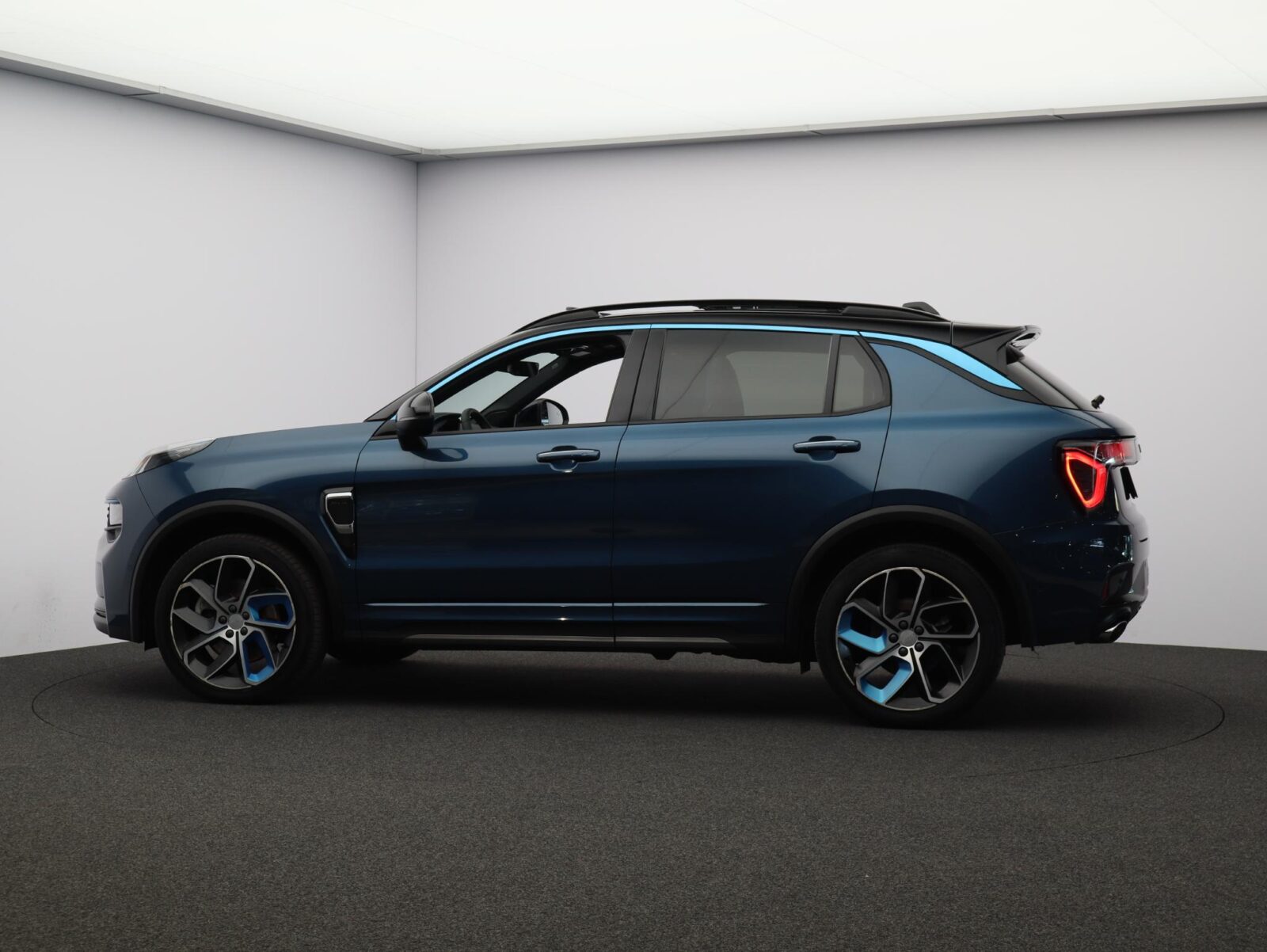 Lynk & Co 01 - Foto 2