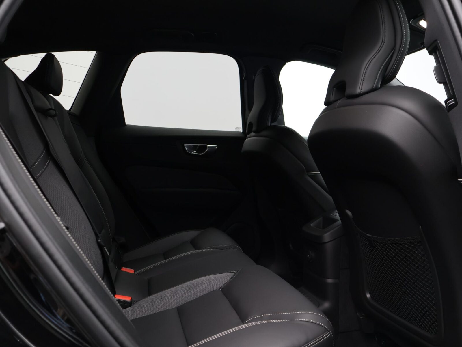 Volvo XC60 - Foto 10