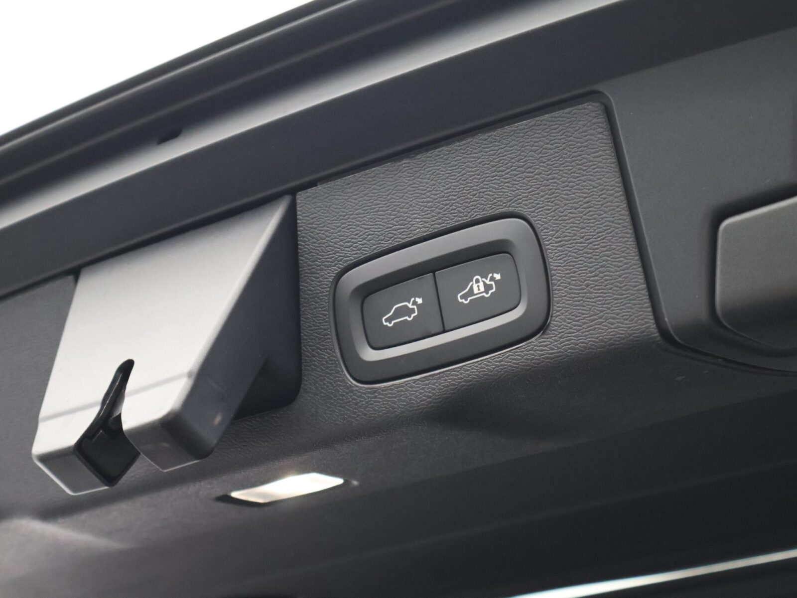Volvo XC60 - Foto 15