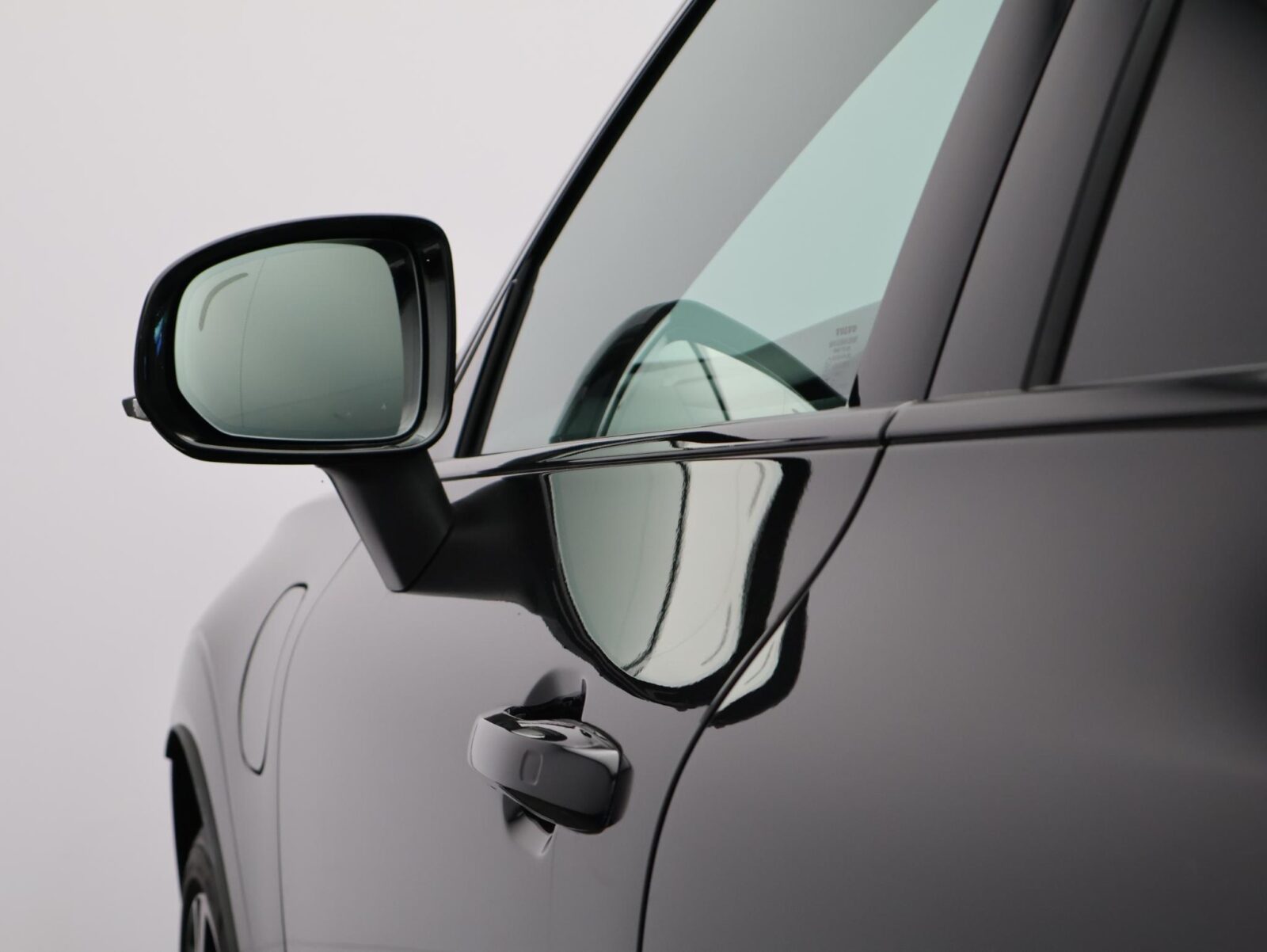 Volvo XC60 - Foto 16