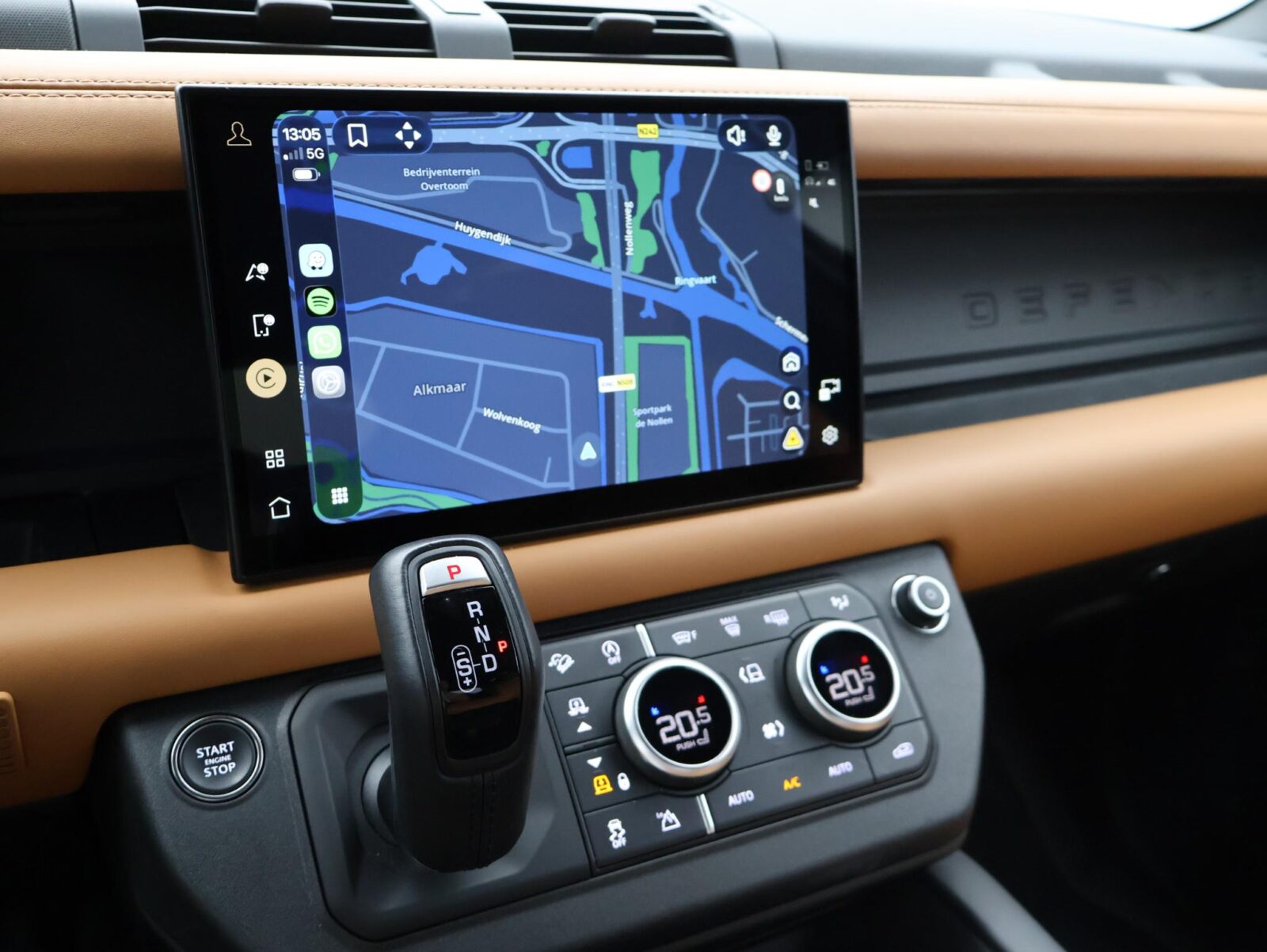 Land Rover Defender - Foto 16
