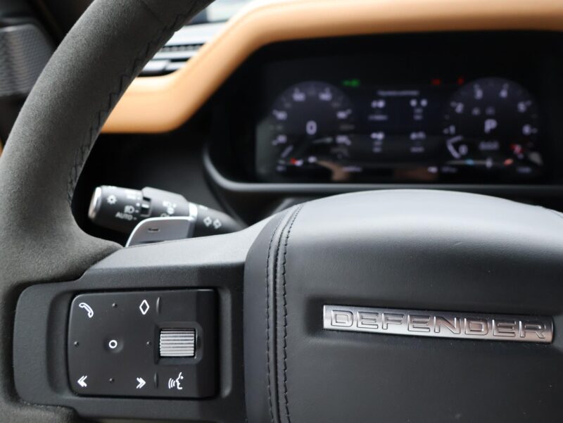 Land Rover Defender - Foto 5