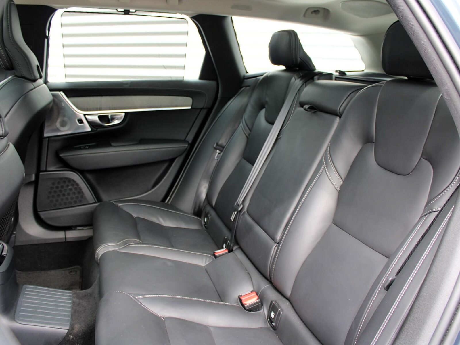 Volvo V90 - Foto 11