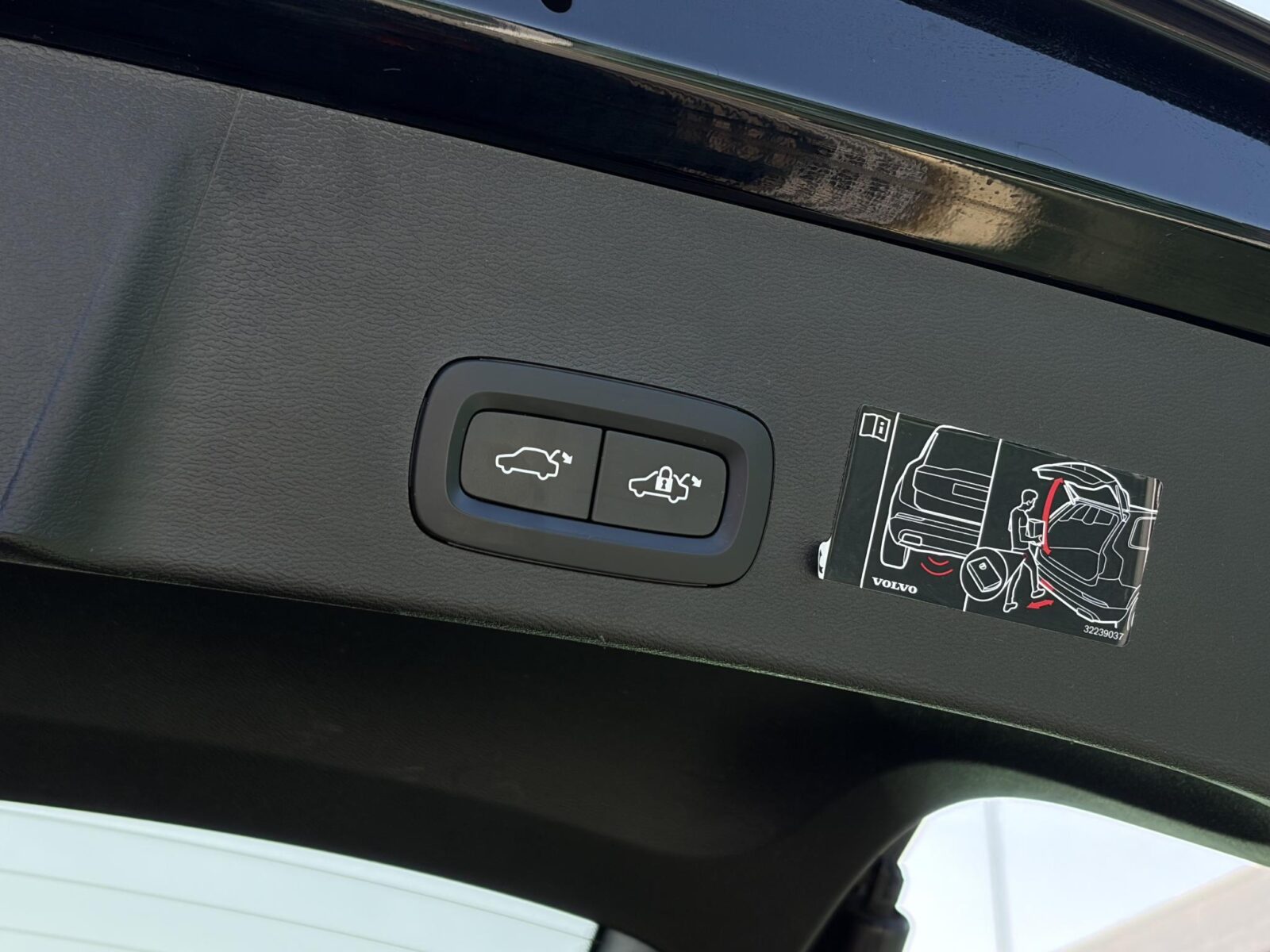 Volvo XC40 - Foto 16