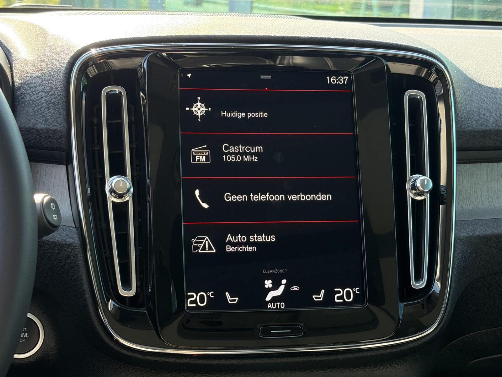 Volvo XC40 - Foto 22