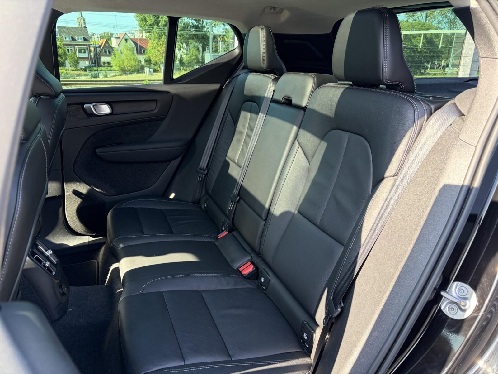 Volvo XC40 - Foto 9