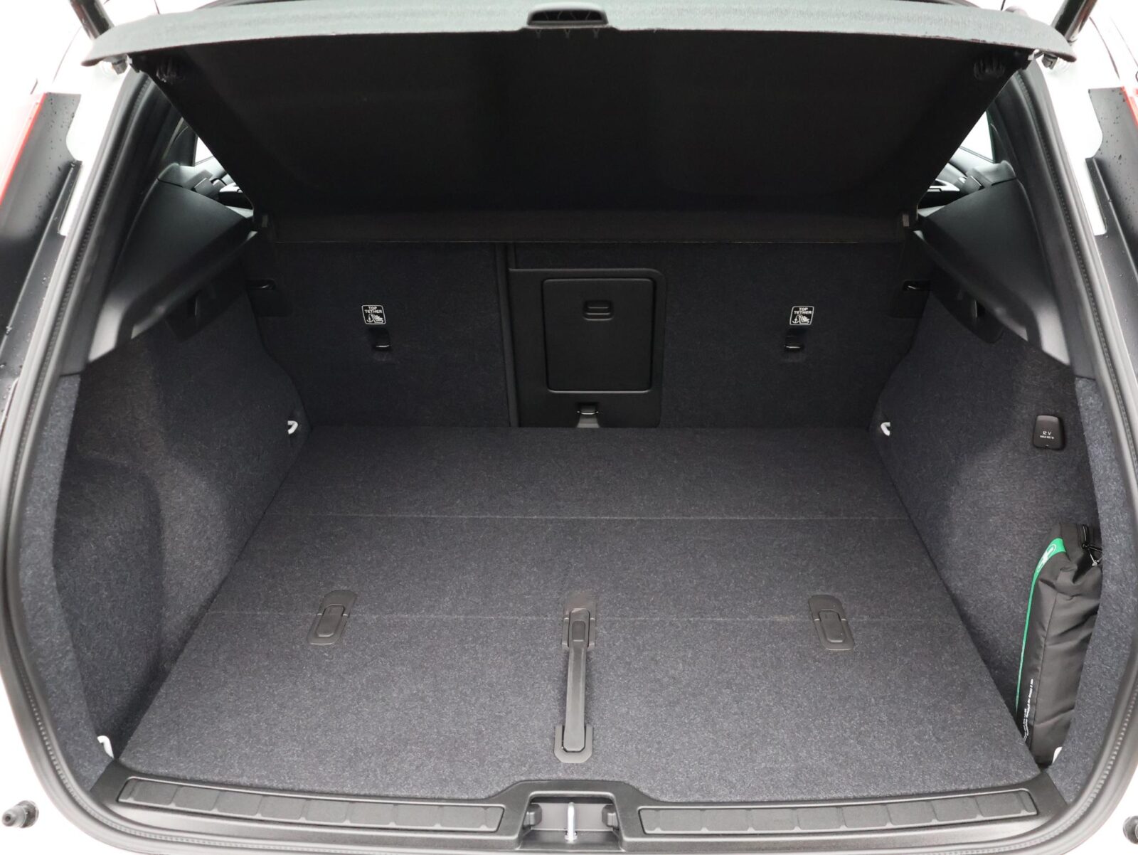 Volvo XC40 - Foto 15