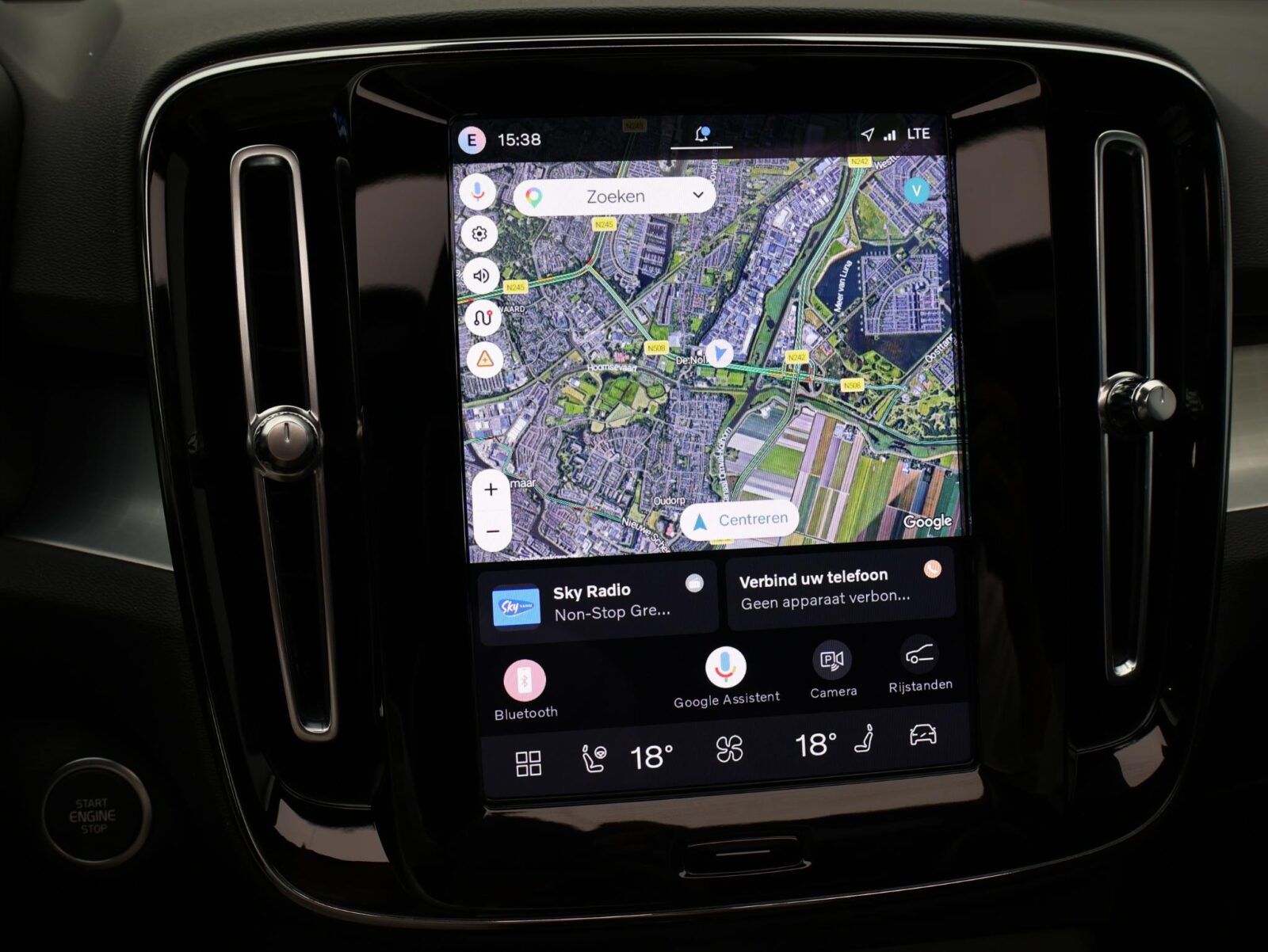 Volvo XC40 - Foto 12