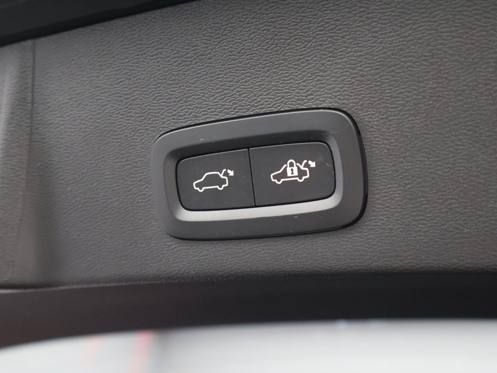 Volvo XC40 - Foto 16