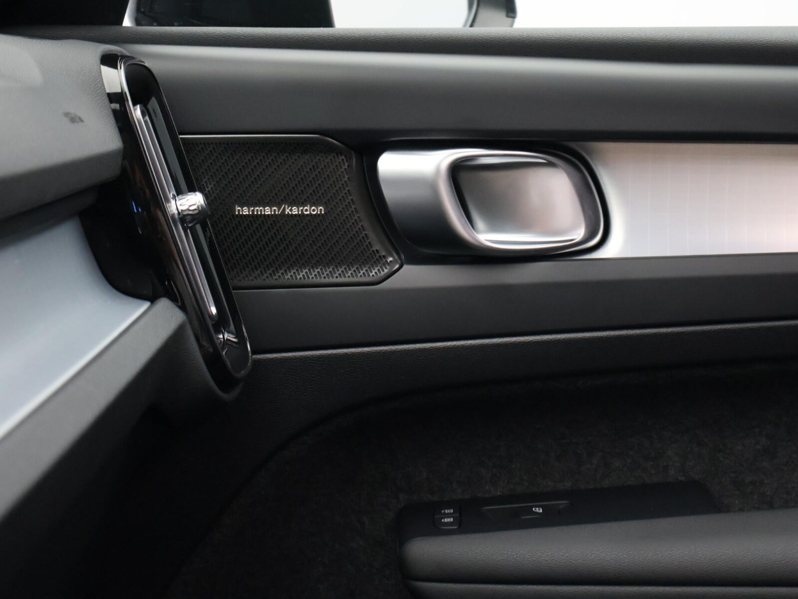 Volvo XC40 - Foto 19