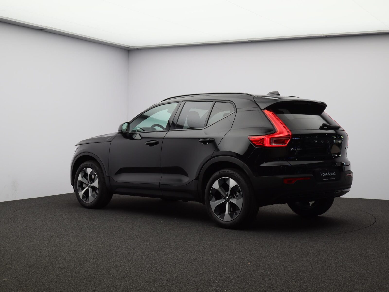 Volvo XC40 - Foto 24