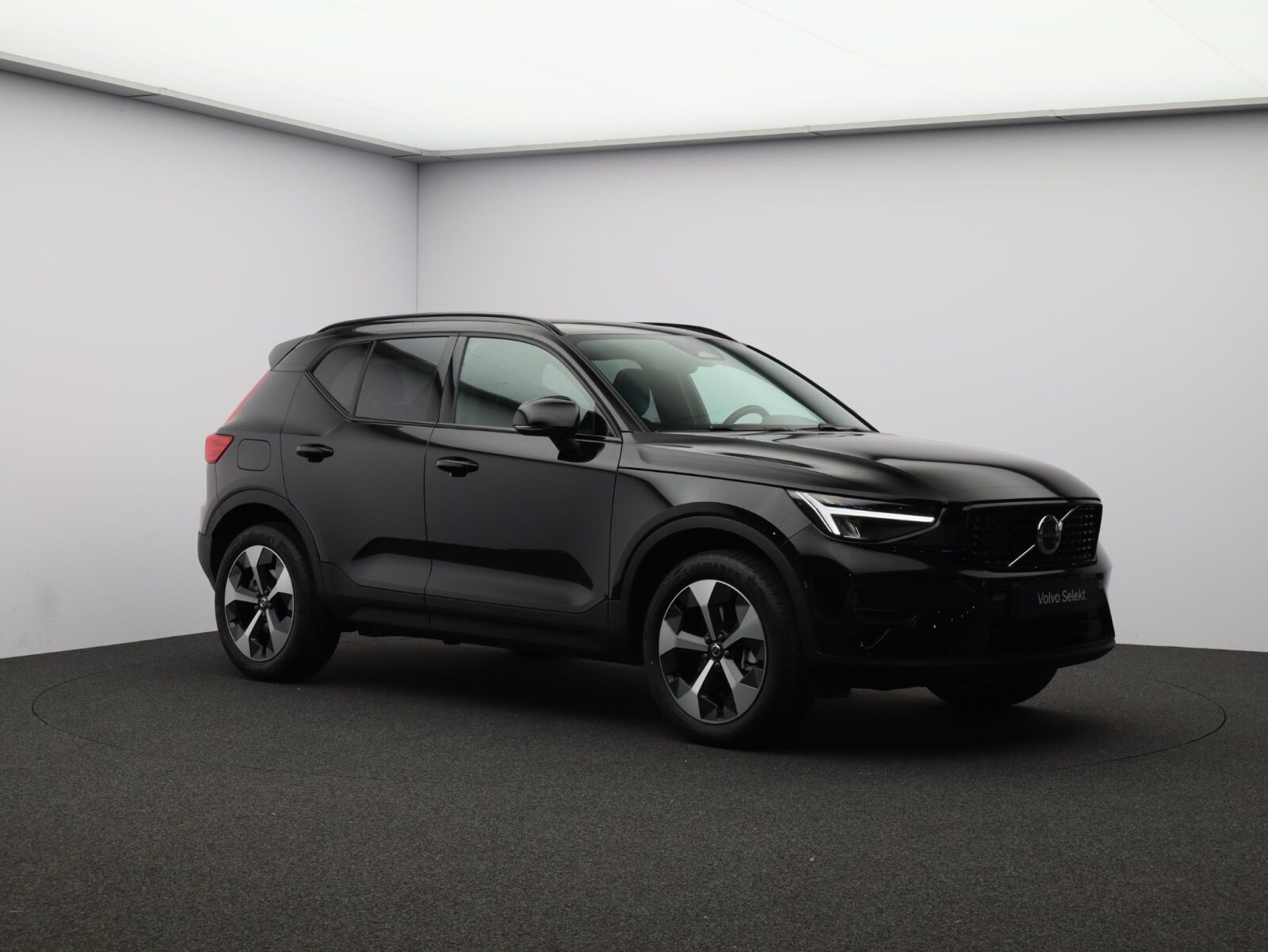 Volvo XC40 - Foto 30