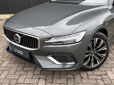 Volvo V60 T6 Plug-in hybrid AWD Plus Bright