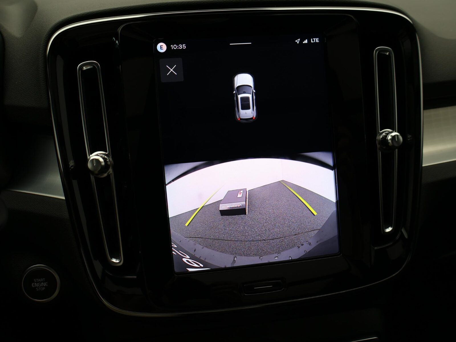 Volvo XC40 - Foto 16