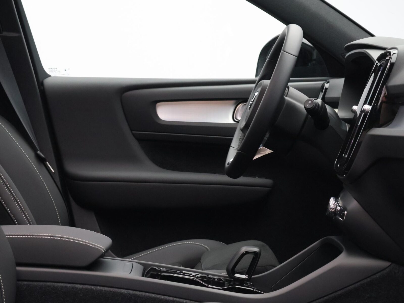 Volvo XC40 - Foto 17