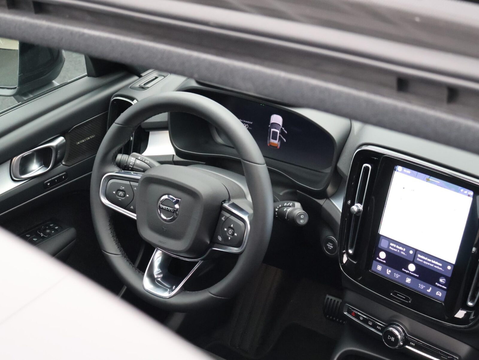Volvo XC40 - Foto 18