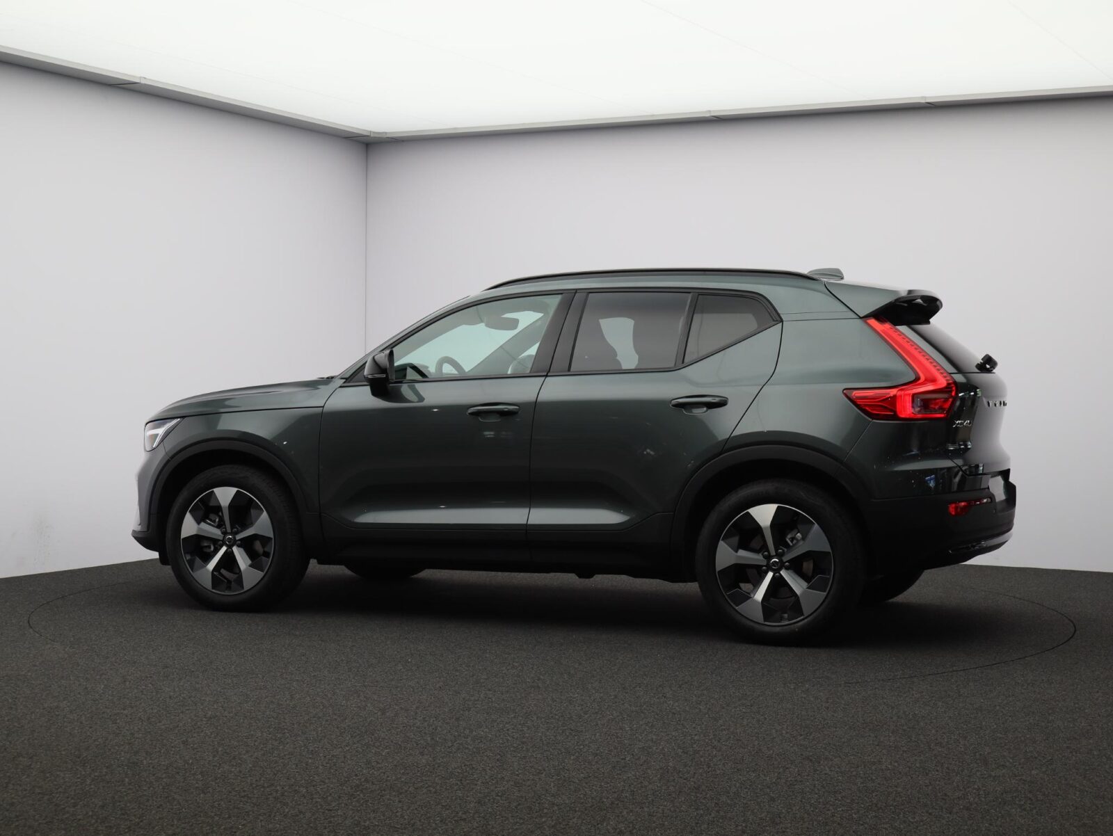 Volvo XC40 - Foto 23