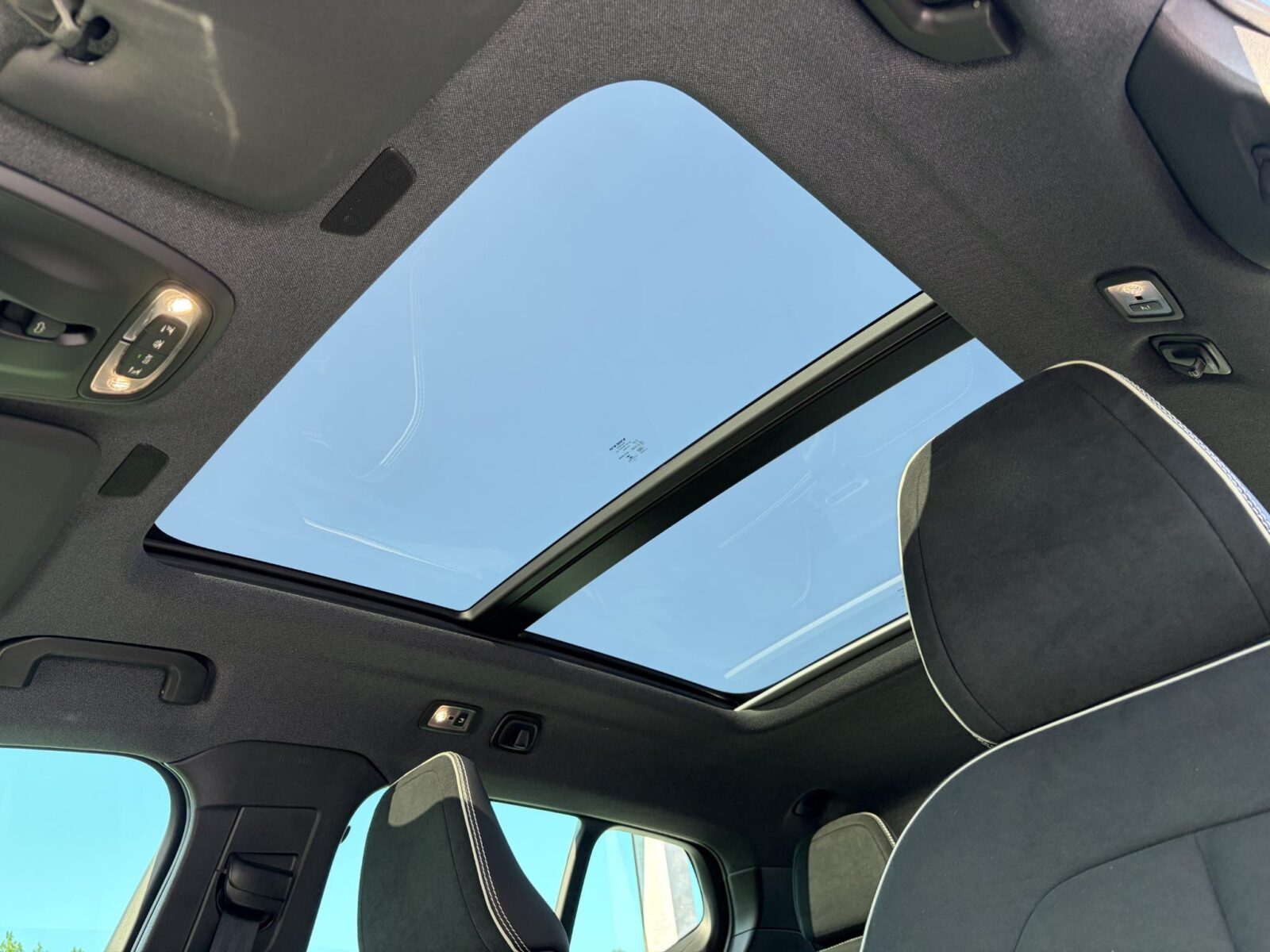 Volvo XC40 - Foto 14