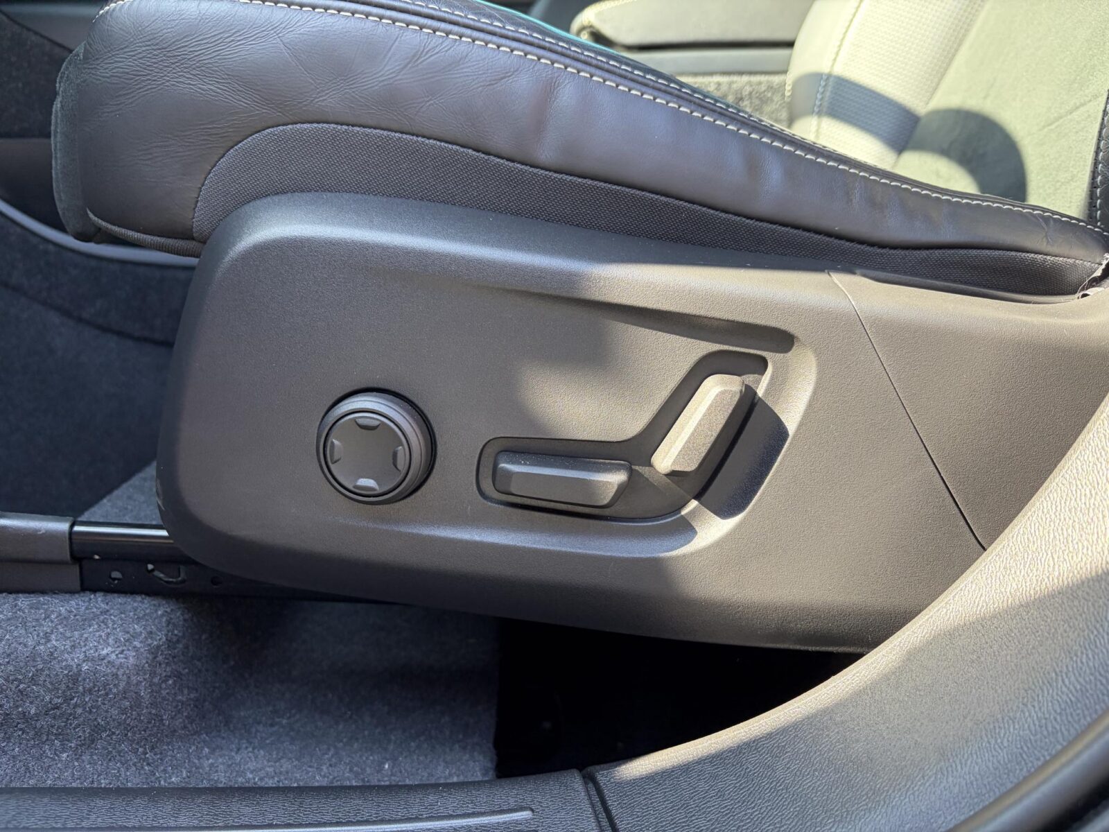 Volvo XC40 - Foto 18