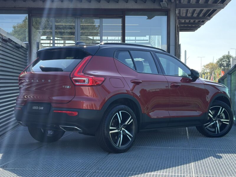 Volvo XC40 - Foto 3