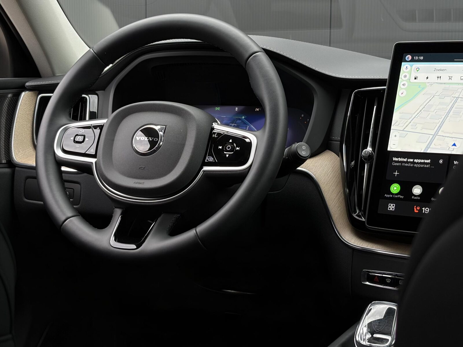 Volvo XC60 - Foto 10