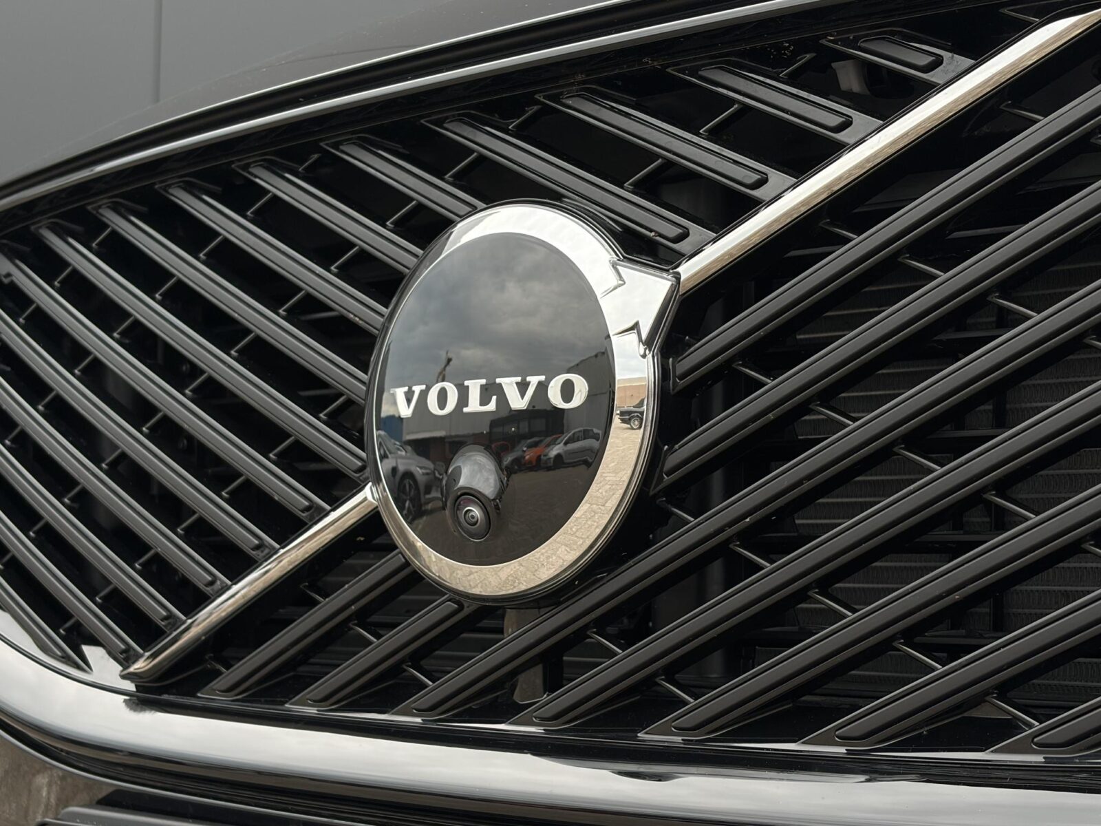 Volvo XC60 - Foto 24