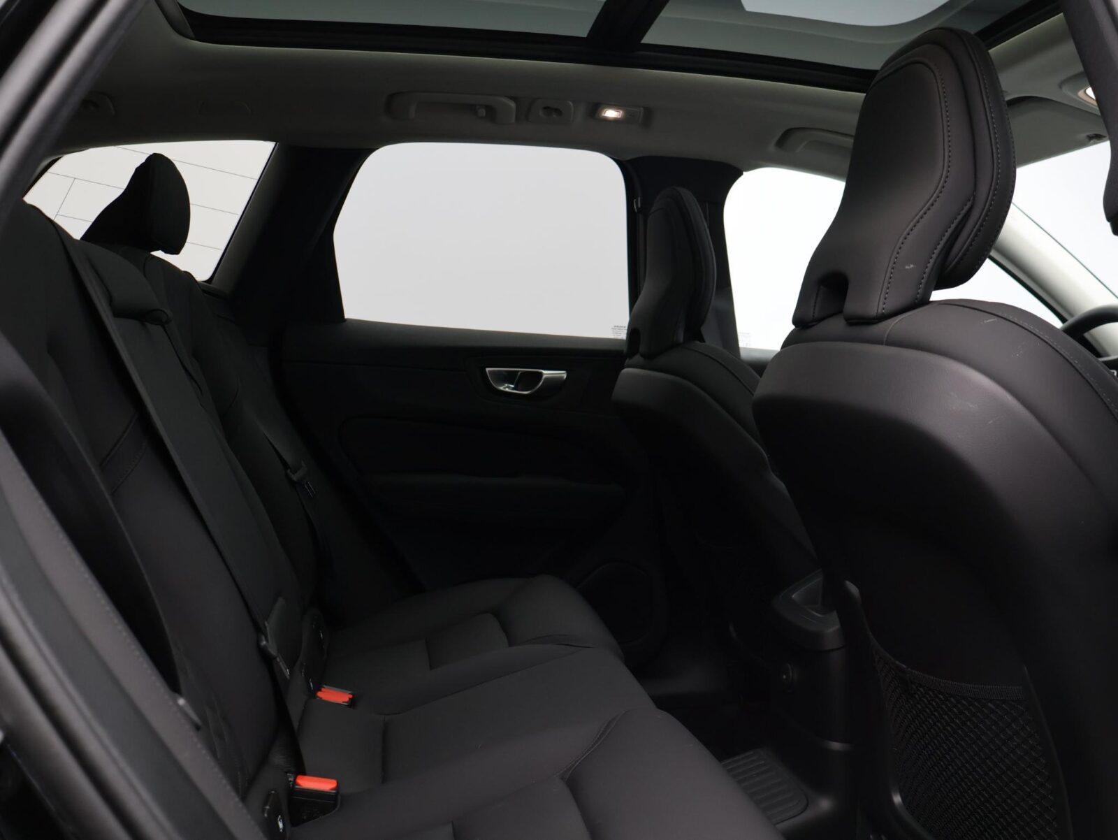 Volvo XC60 - Foto 9