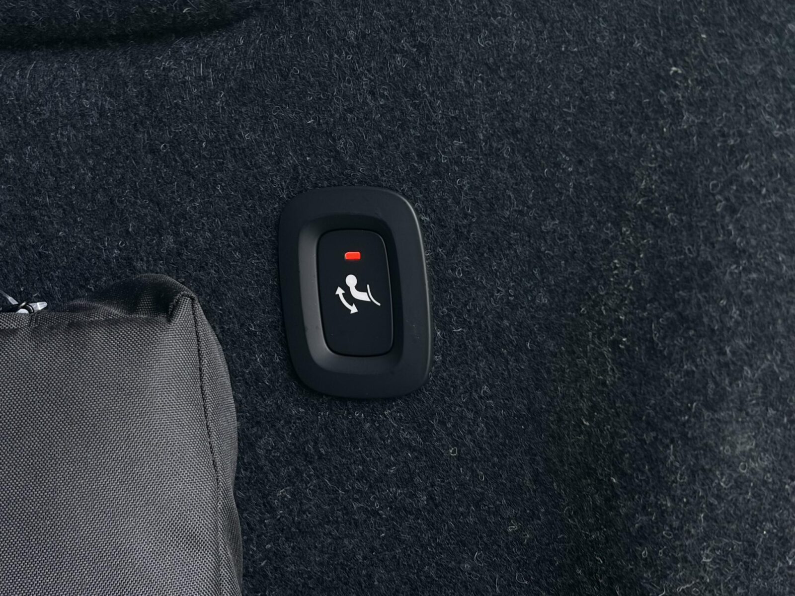 Volvo XC40 - Foto 10