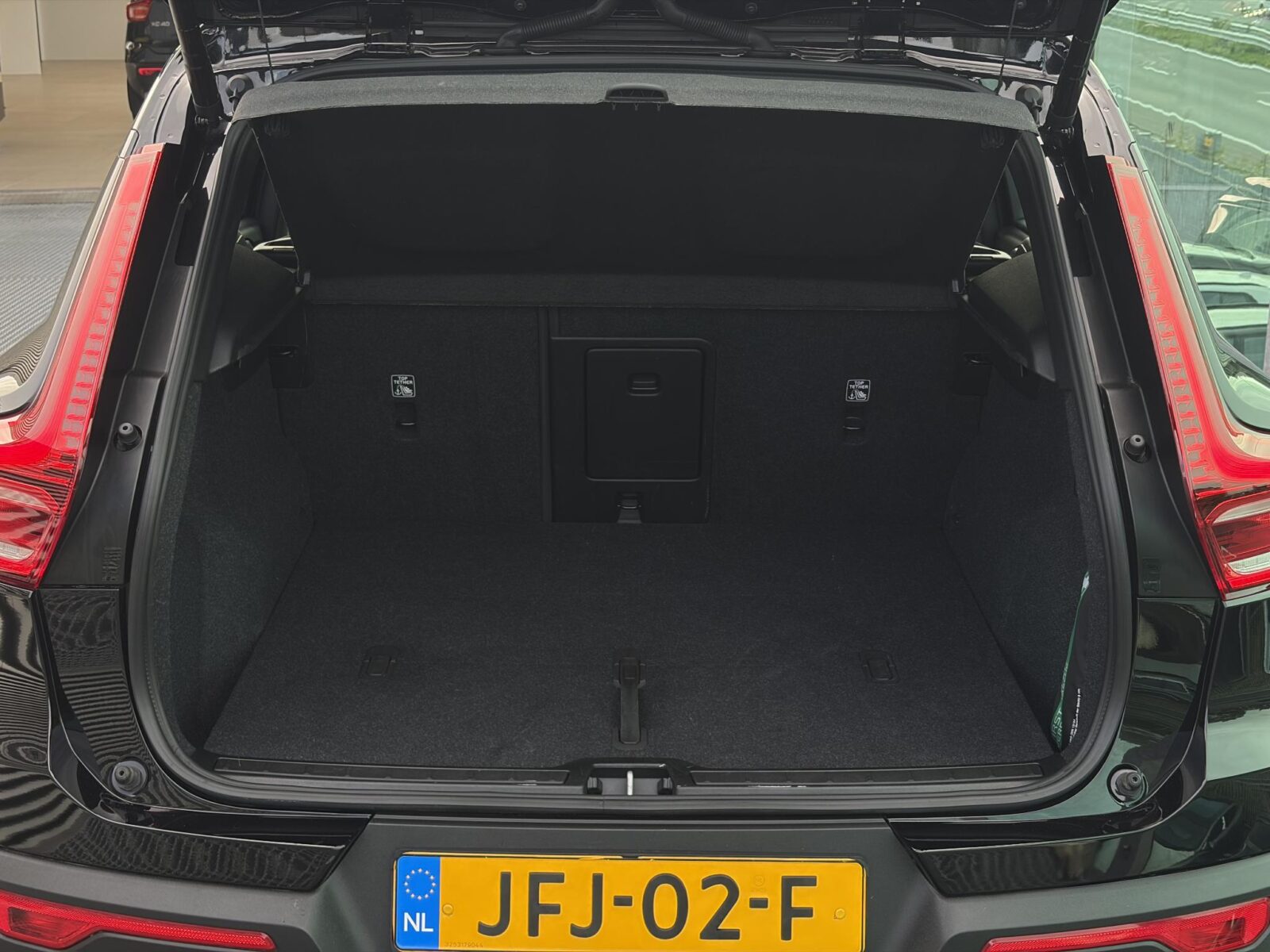 Volvo XC40 - Foto 11
