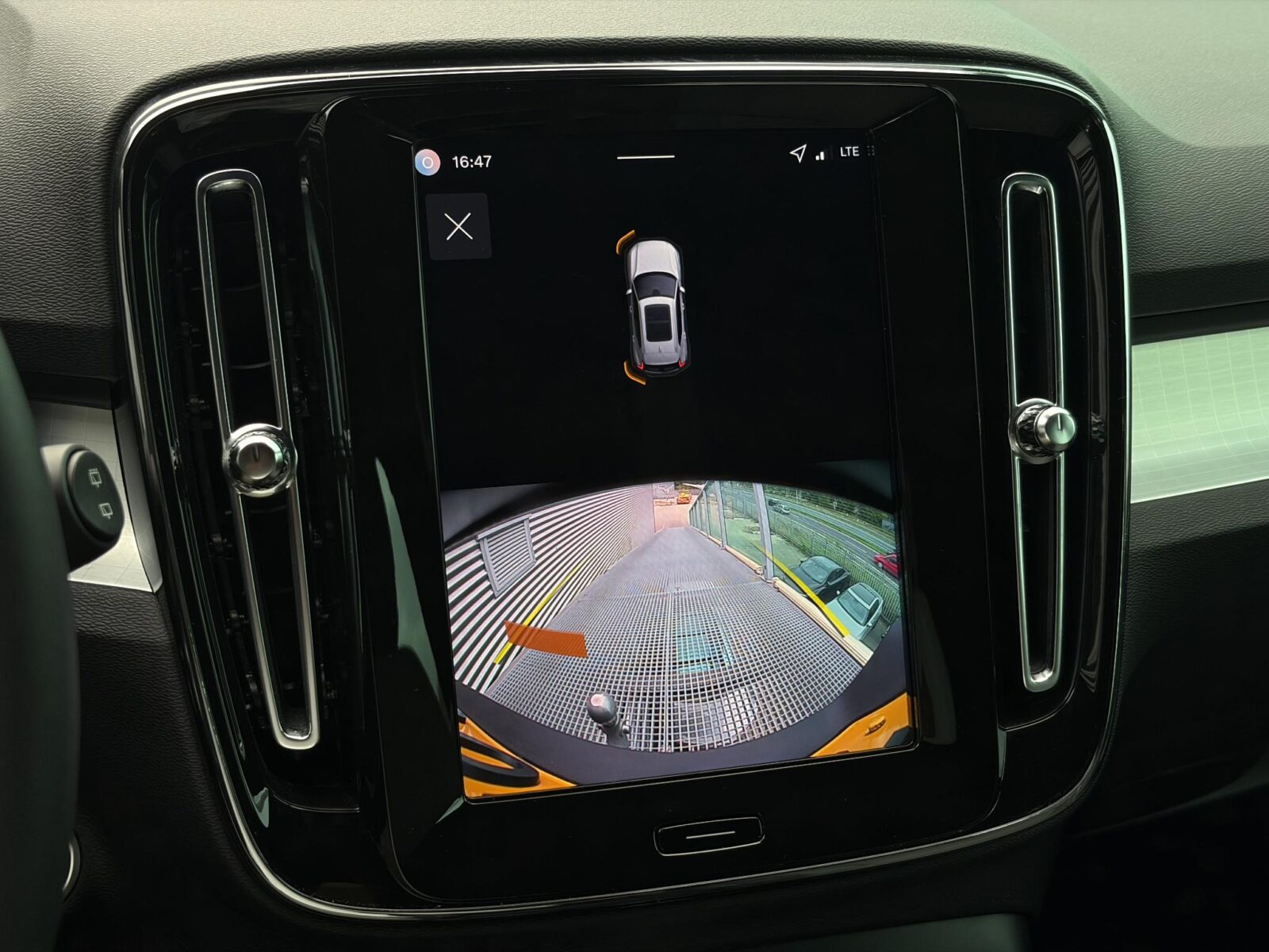 Volvo XC40 - Foto 16