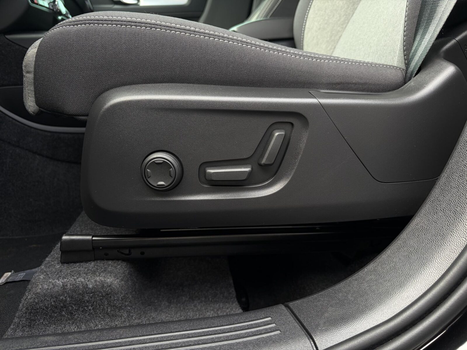 Volvo XC40 - Foto 19