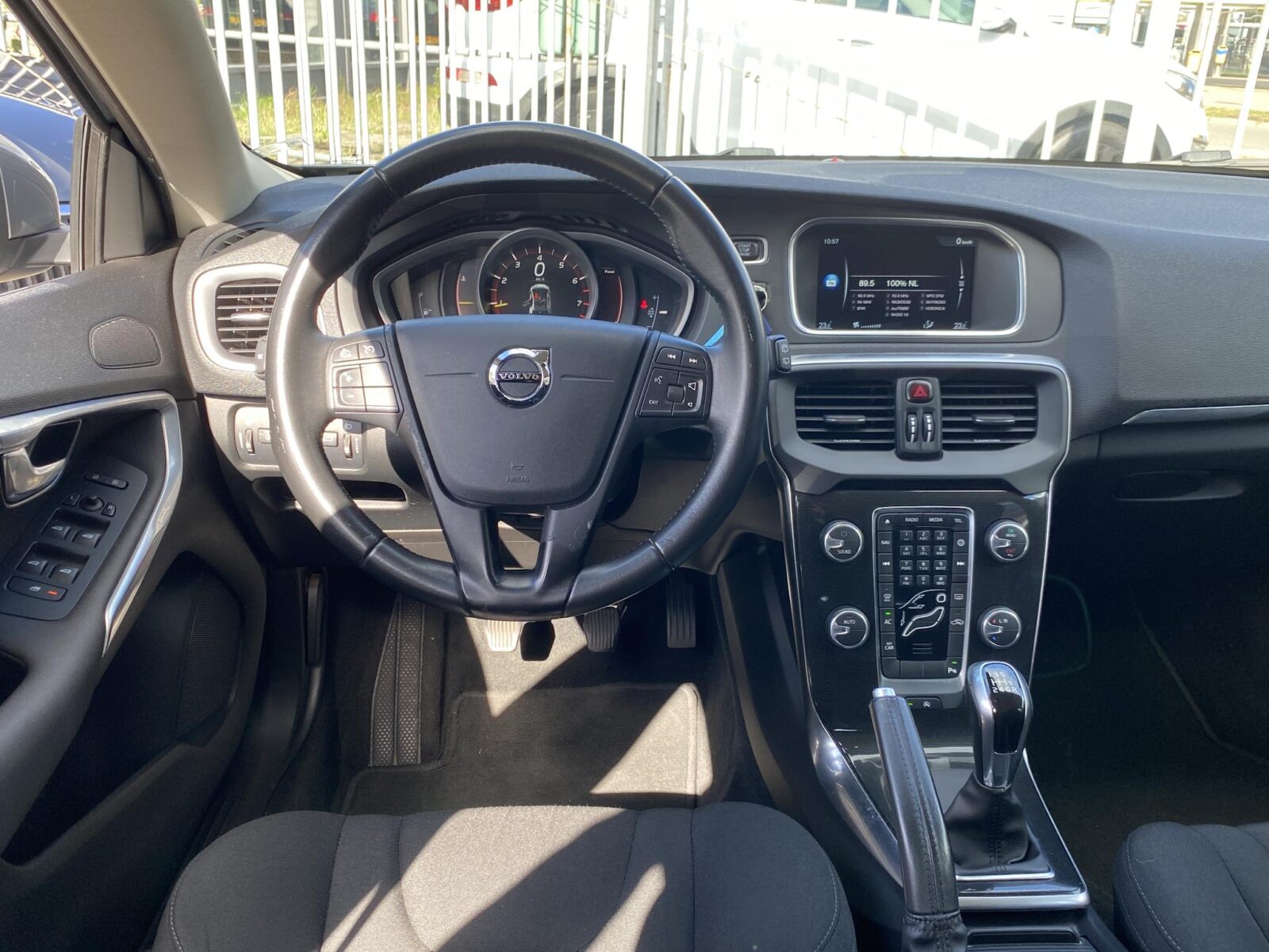Volvo V40 - Foto 15