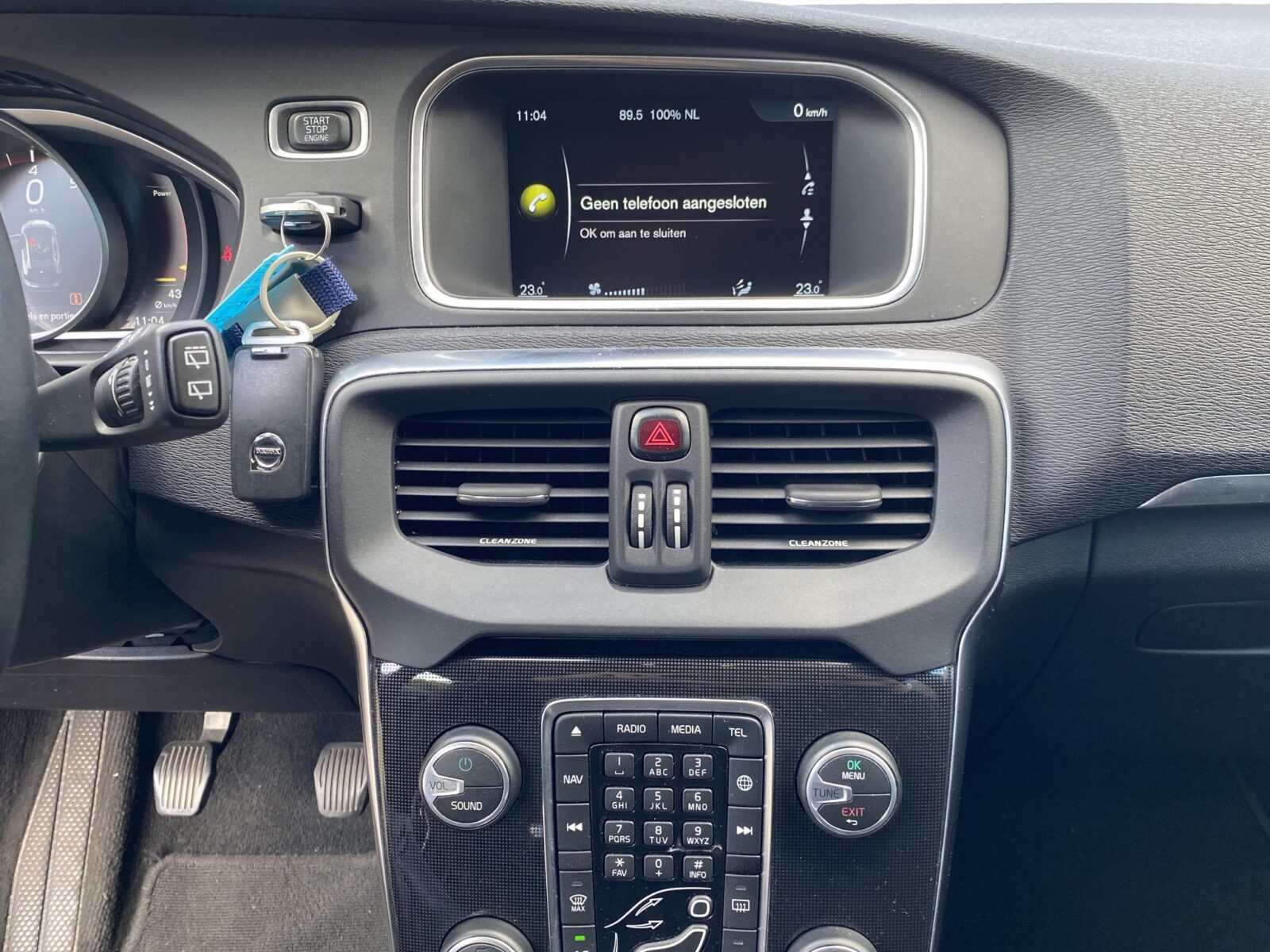 Volvo V40 - Foto 25