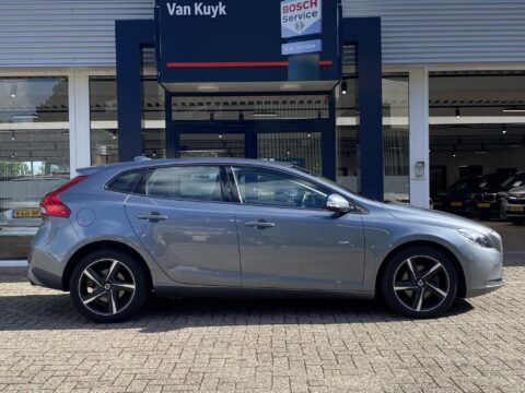 Volvo V40 2.0 T2 Kinetic