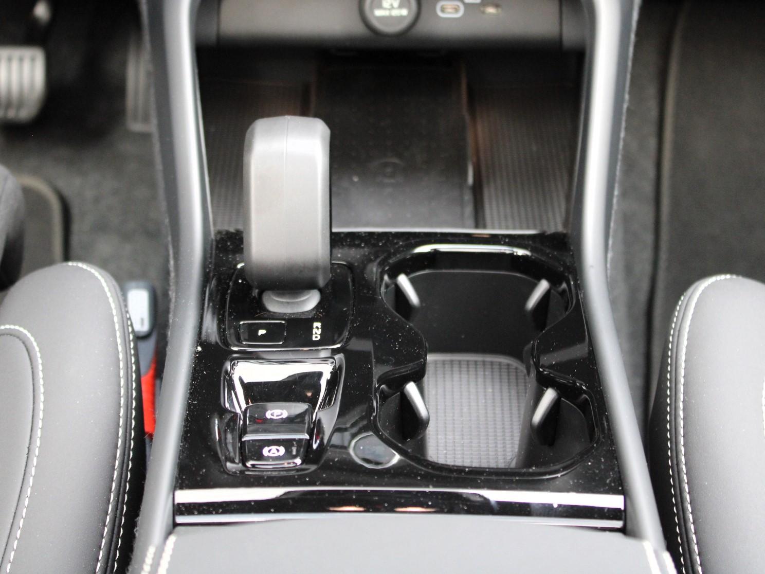 Volvo XC40 - Foto 20