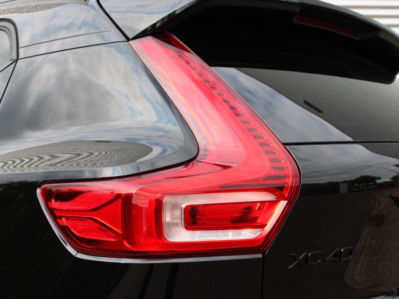 Volvo XC40 - Foto 5