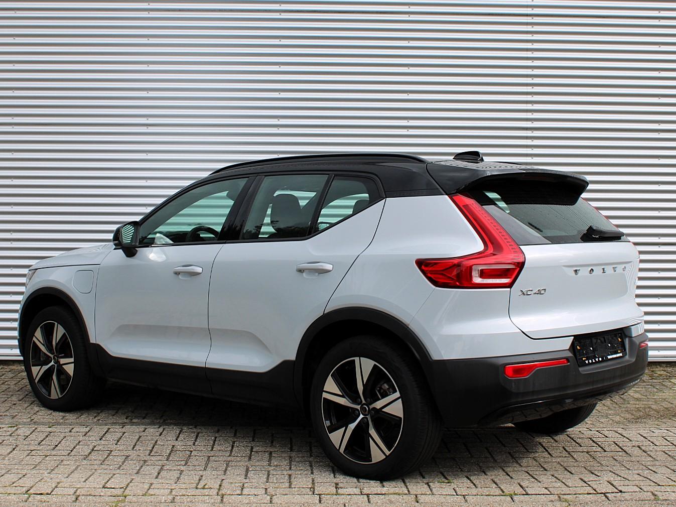Volvo XC40 - Foto 4