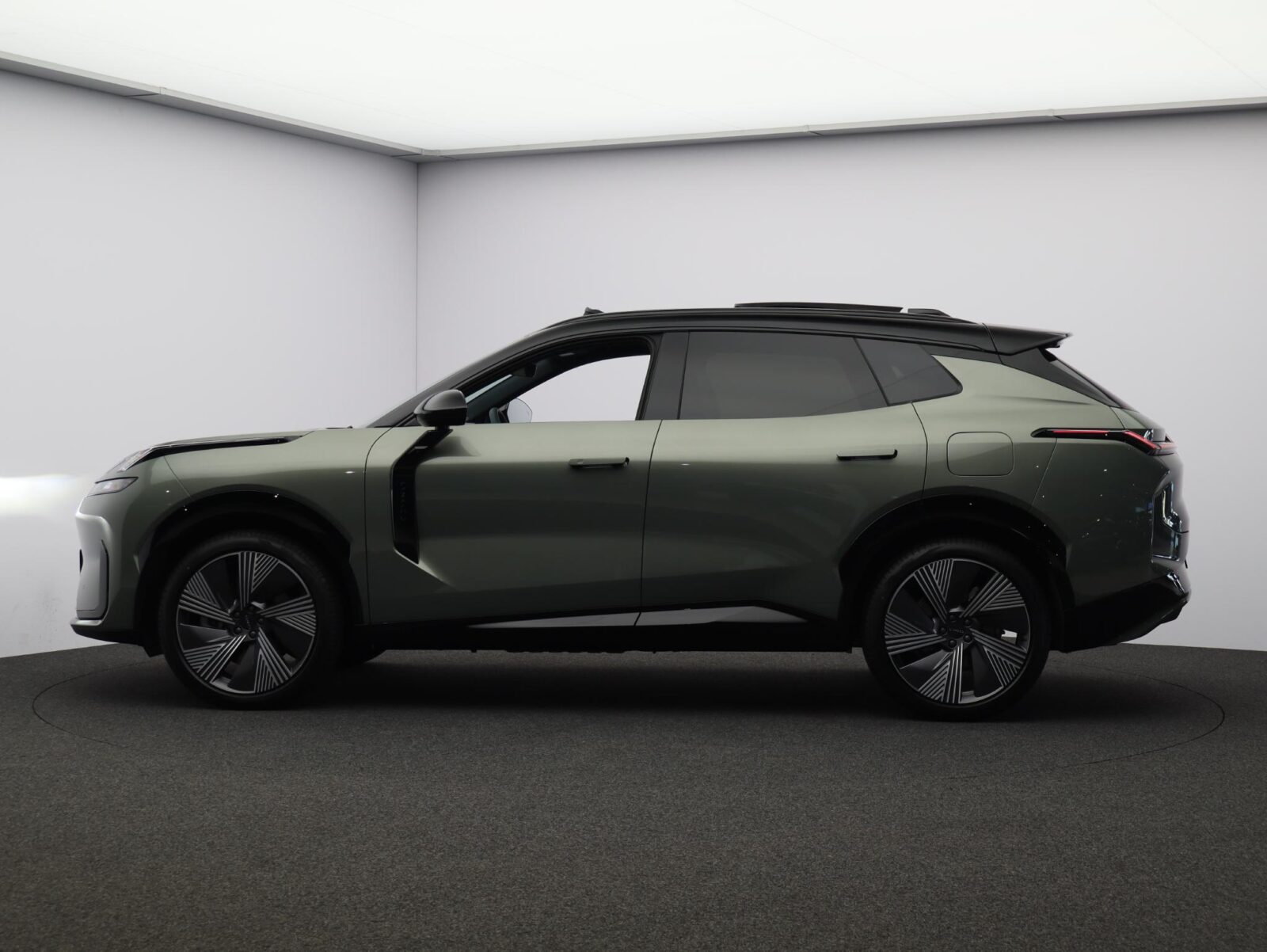 Lynk & Co 08 - Foto 2