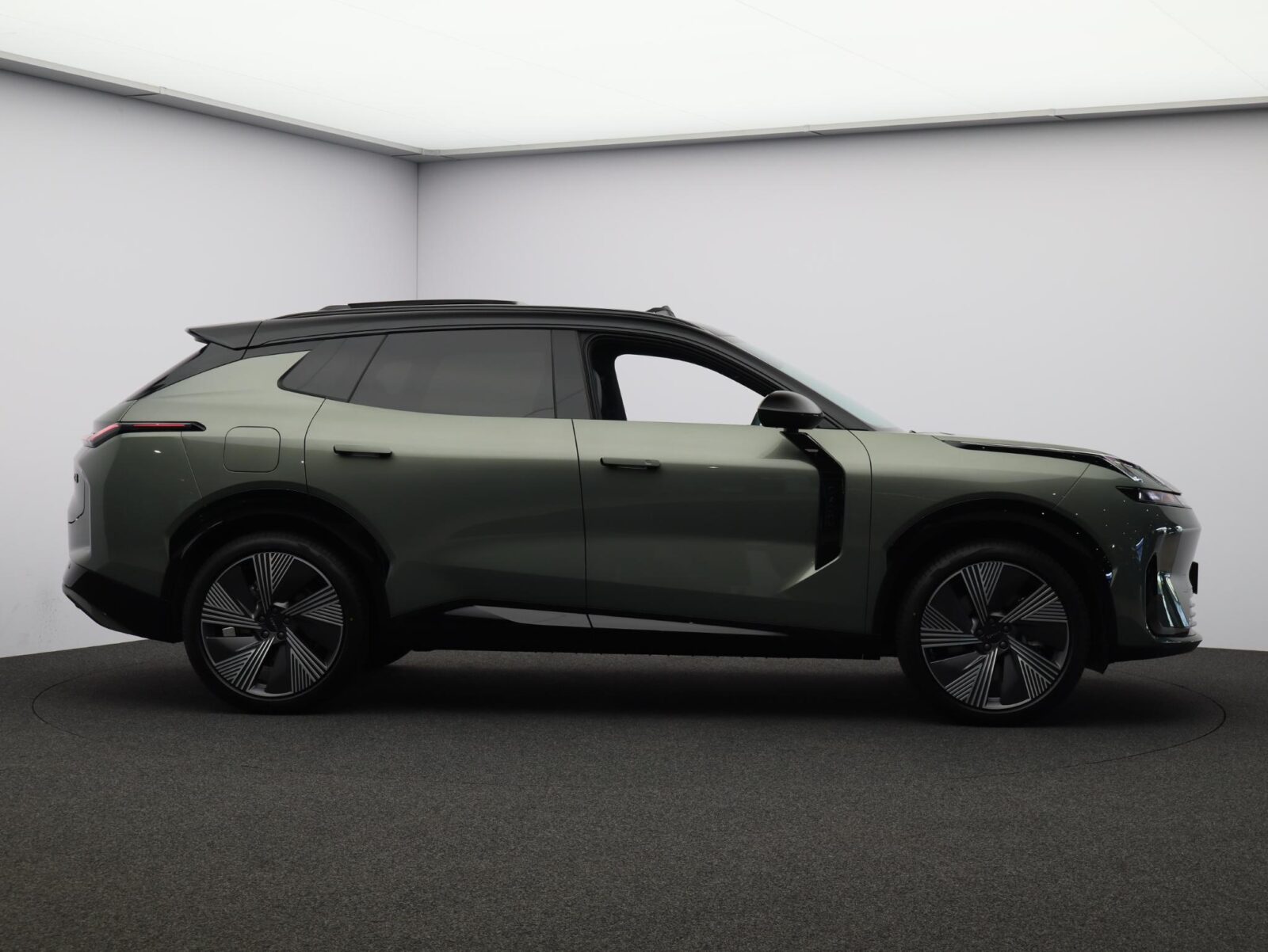 Lynk & Co 08 - Foto 48