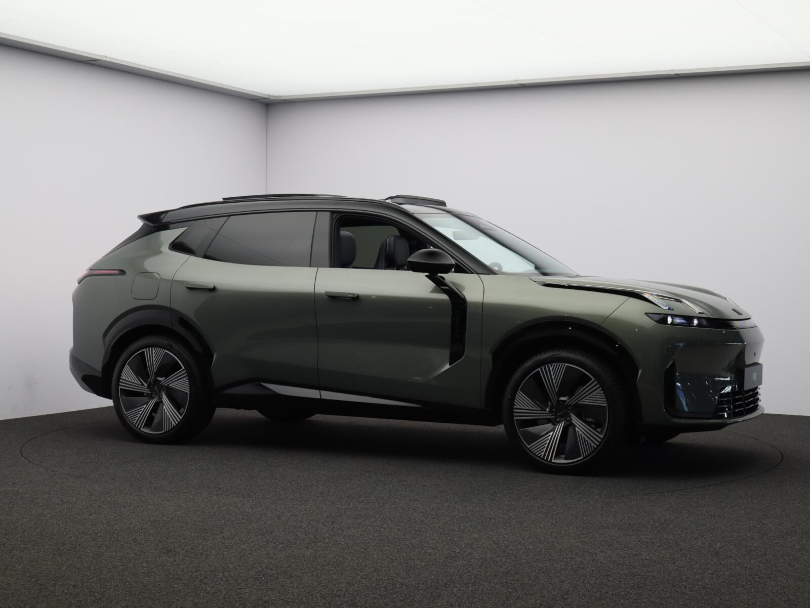 Lynk & Co 08 - Foto 49