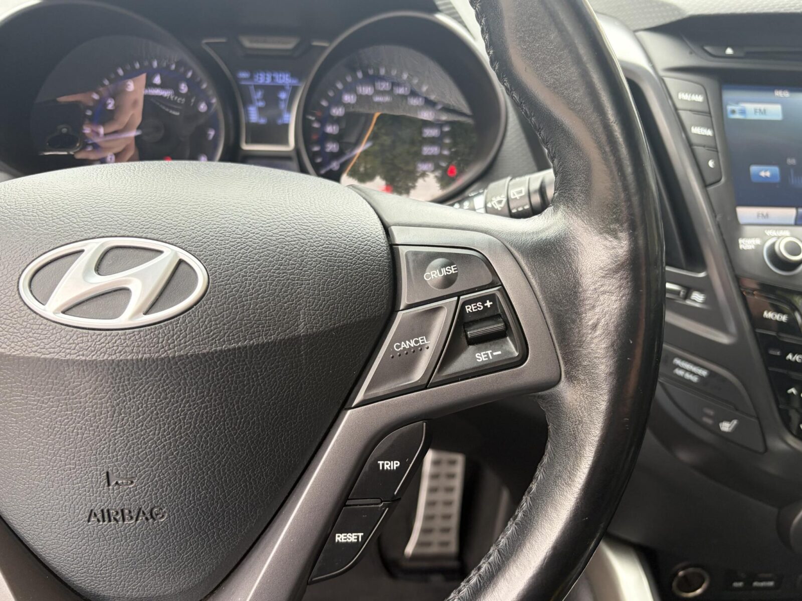 Hyundai Veloster - Foto 20