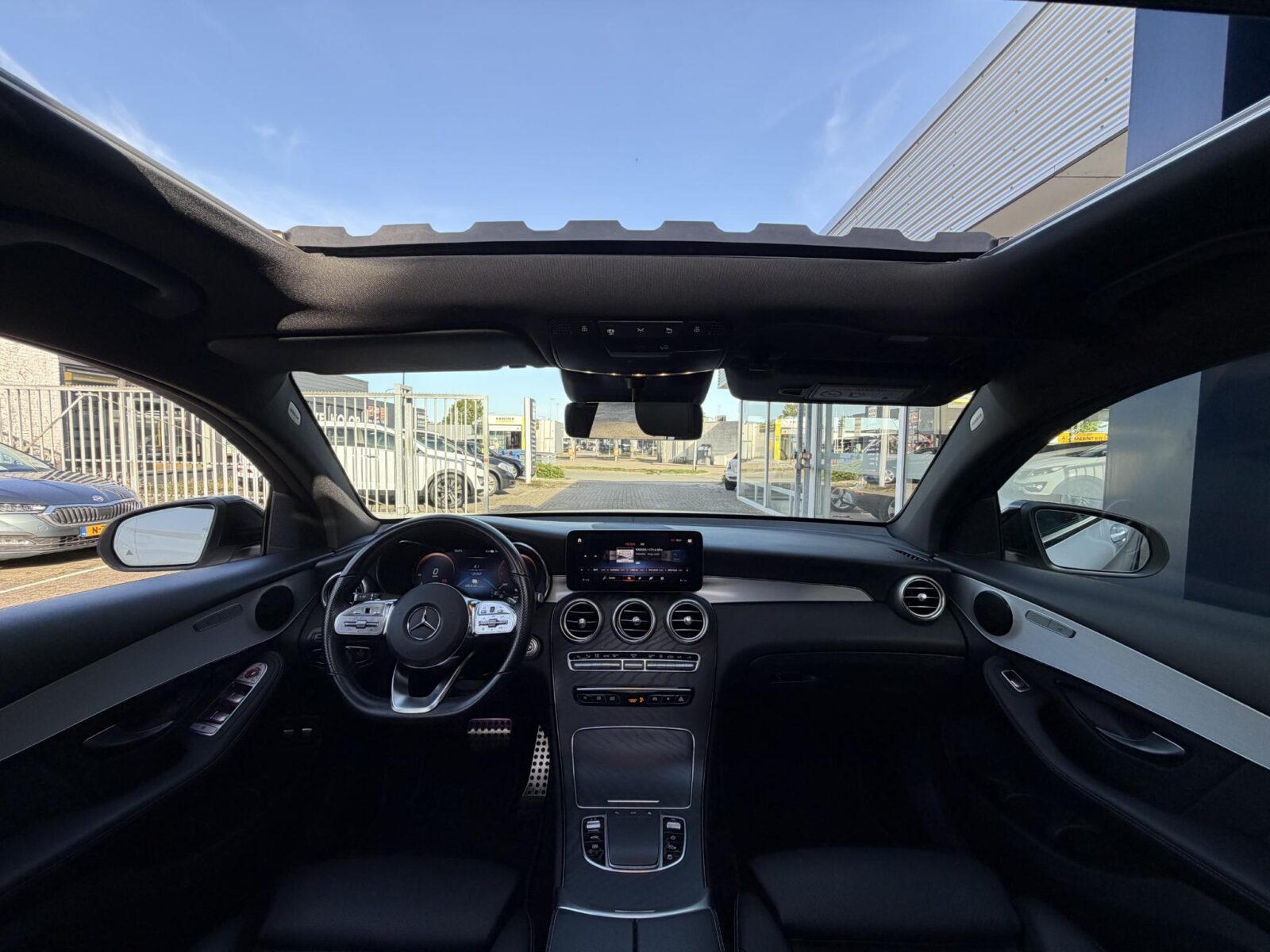 Mercedes-Benz GLC - Foto 17
