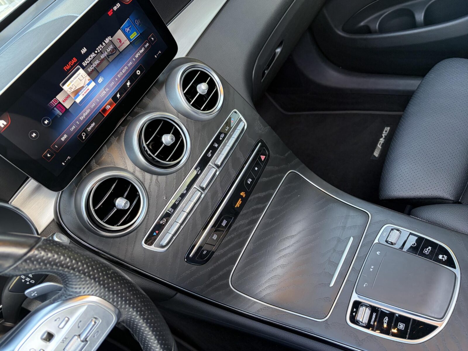 Mercedes-Benz GLC - Foto 27