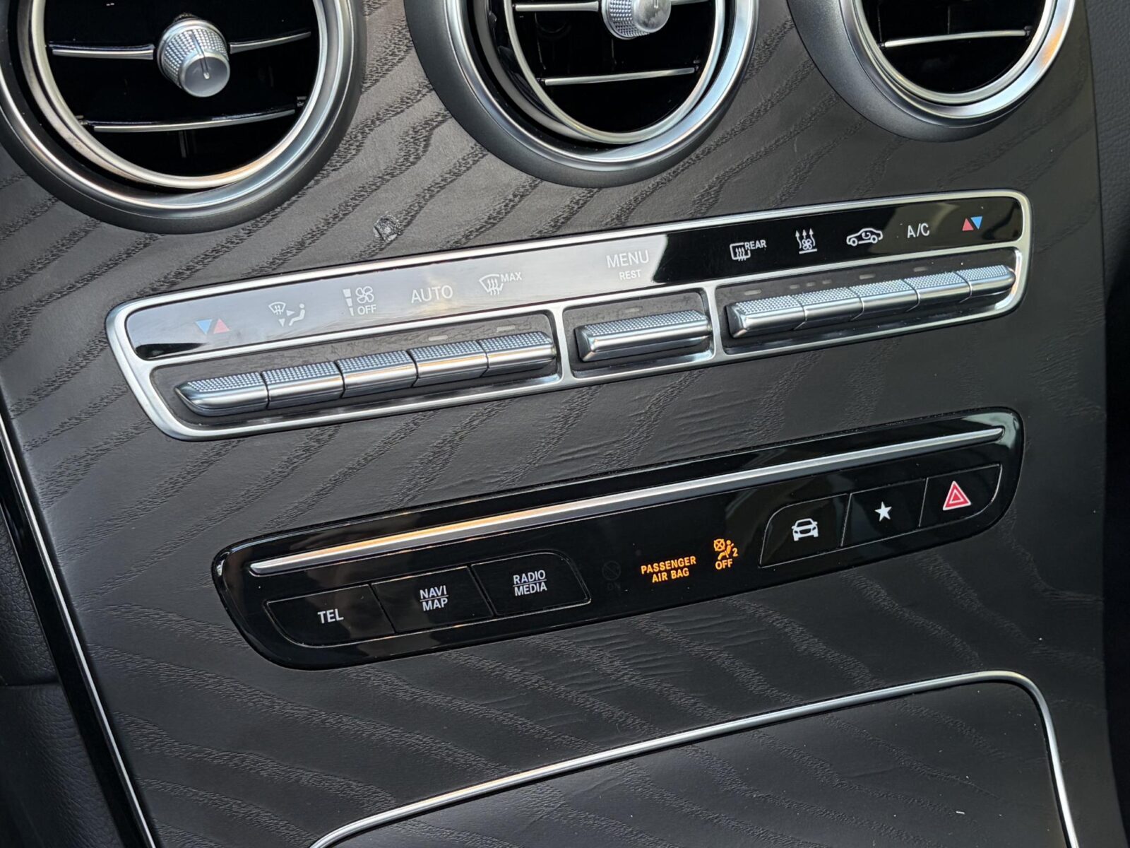 Mercedes-Benz GLC - Foto 29