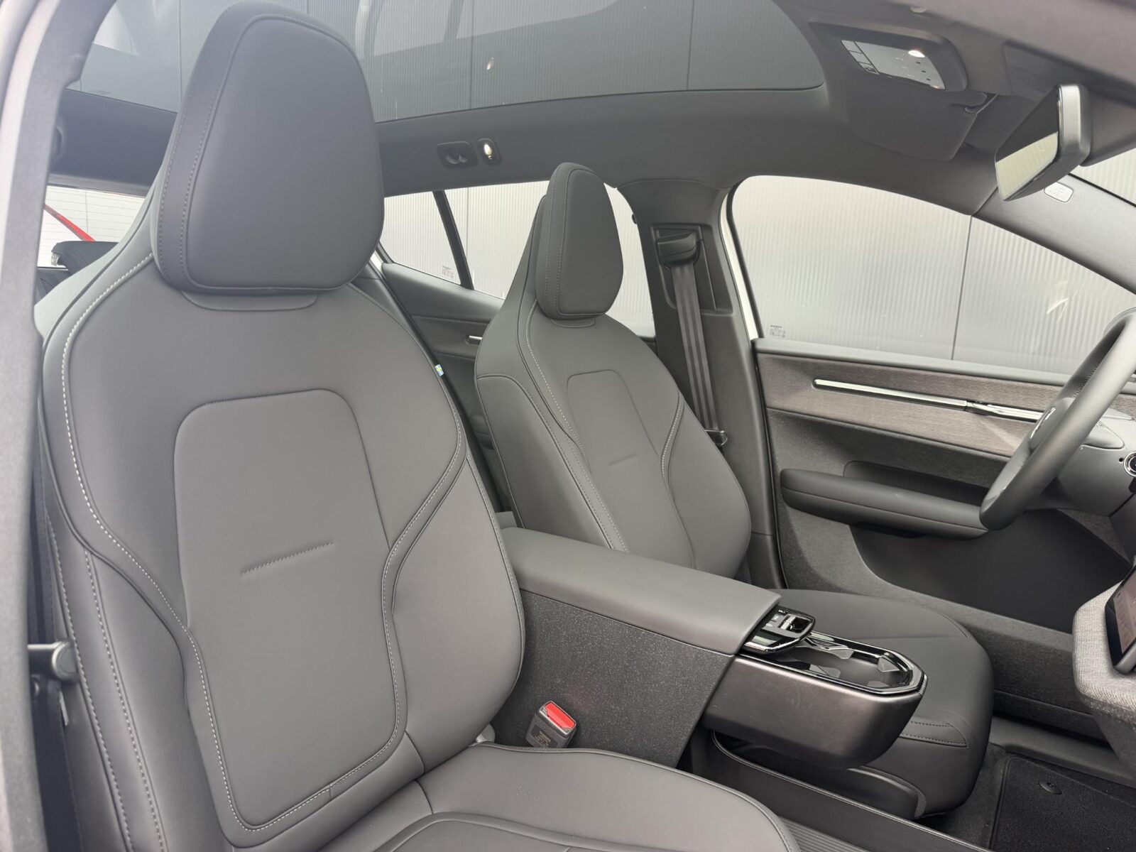 Volvo EX30 - Foto 14