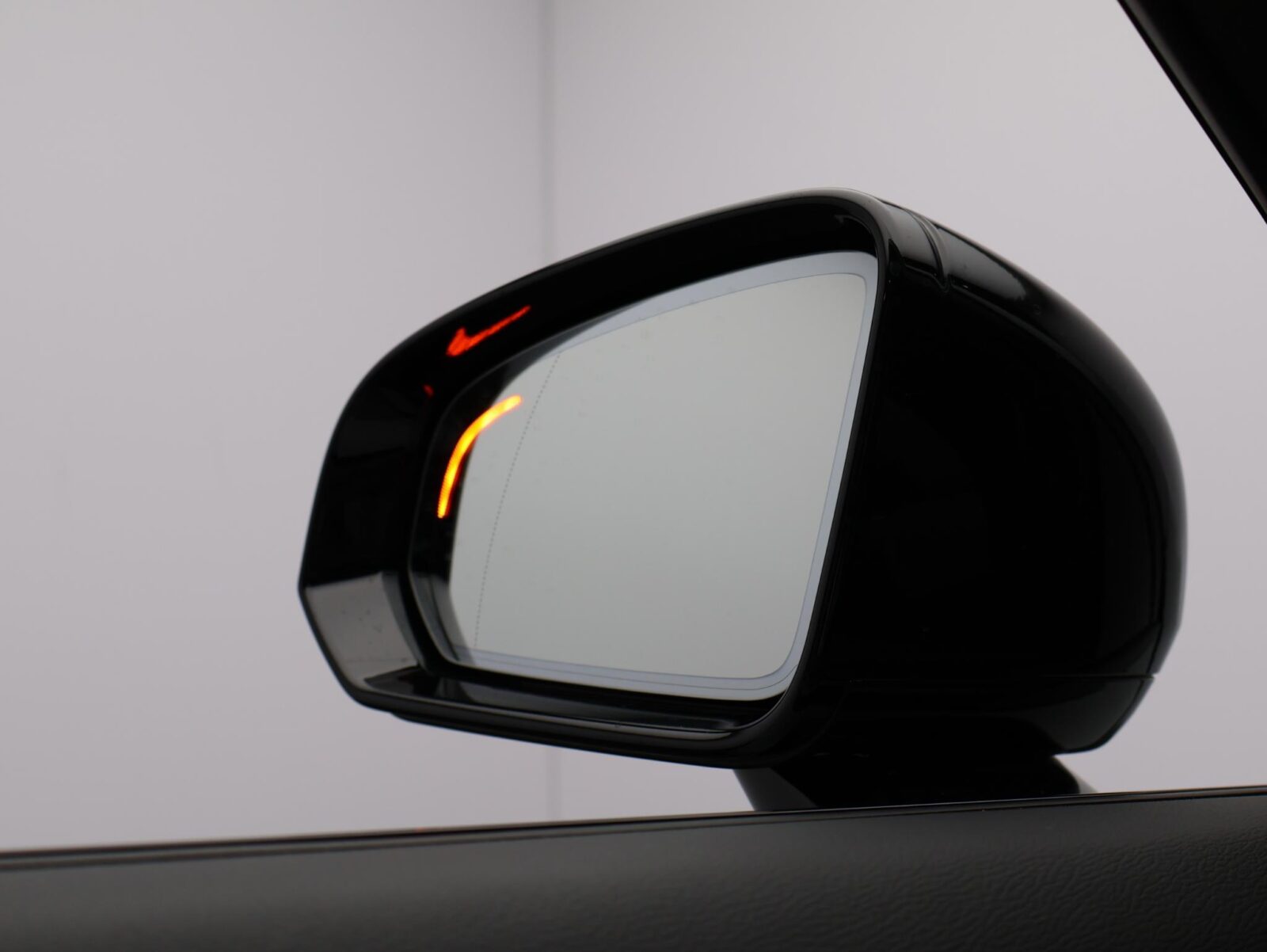 Volvo V90 - Foto 24