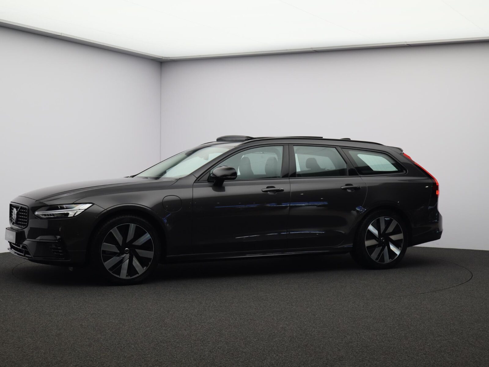 Volvo V90 - Foto 25