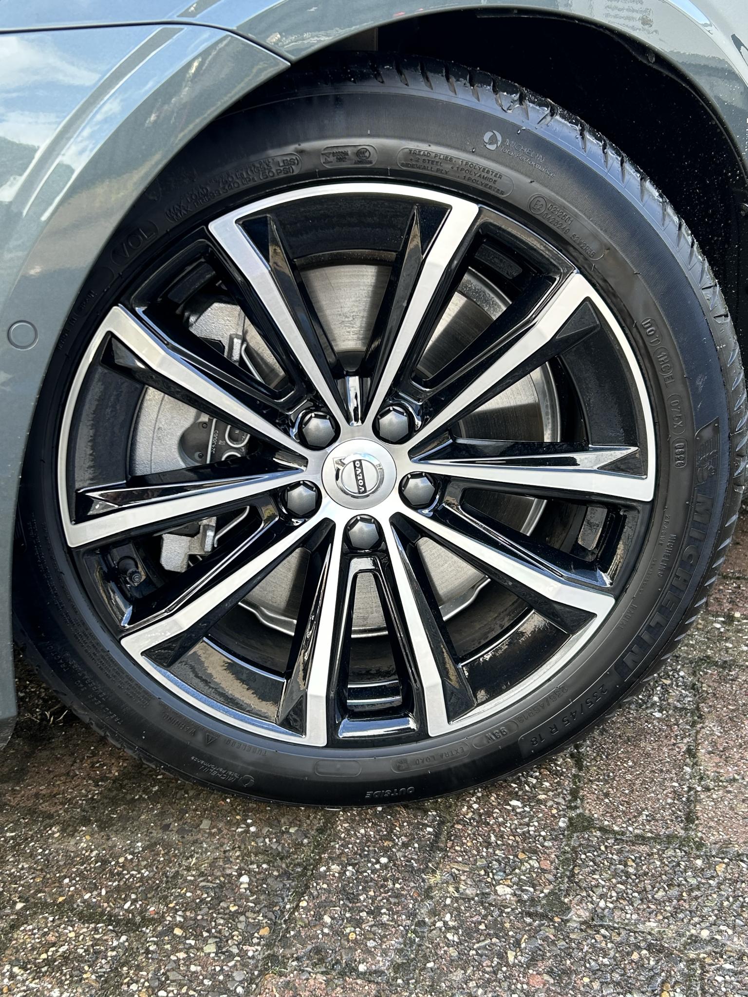 Volvo V60 - Foto 28